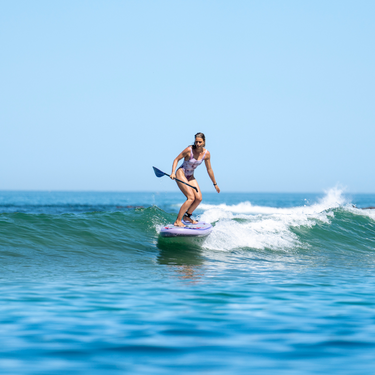 Aqua Marina 10’2” Coral 2023 Inflatable Paddle Board All-Around Advanced SUP Night Fade in action